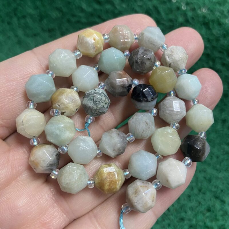 Çokgen Amazonit Taşı 10 MM