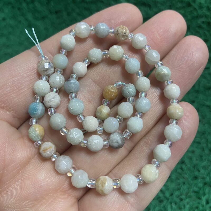 Çokgen Amazonit Taşı 6 MM