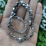 Ezik Kare Gümüş Hematit Taşı 2x4 MM