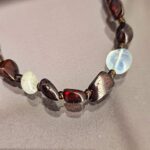 Opal Tasli Sekilsiz Yetiskin Kehribar Kolye