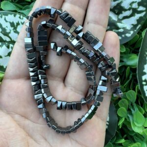 Tila Çift Delikli Füme Hematit Taşı 6x3MM