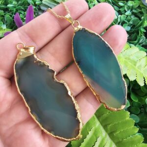 Yeşil Dilim Akik Kolye