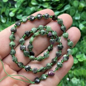 Faset Kesim Kalp Anyolit Taşı 6 MM