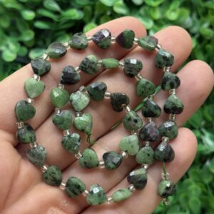 Faset Kesim Kalp Anyolit Taşı 8 MM