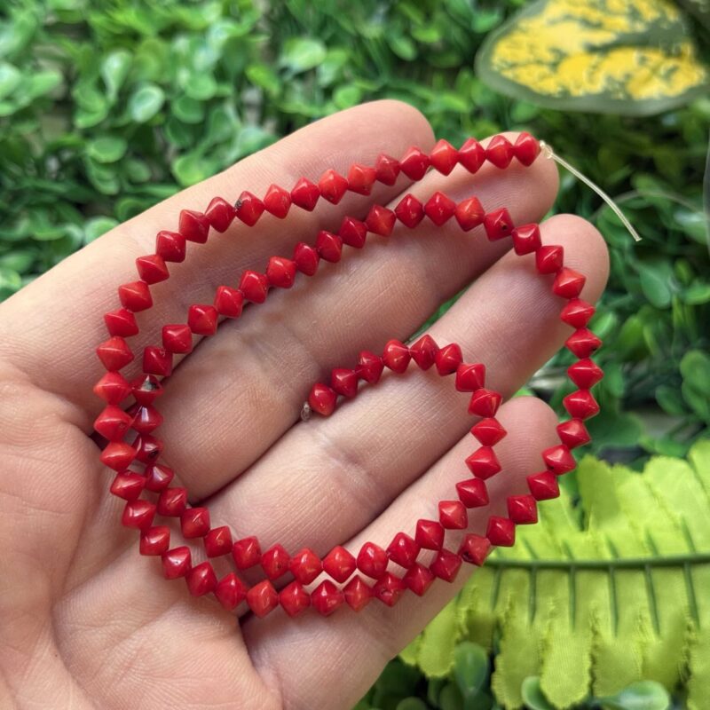 Piramit Rondela Dogal Mercan Tasi 6 Mm