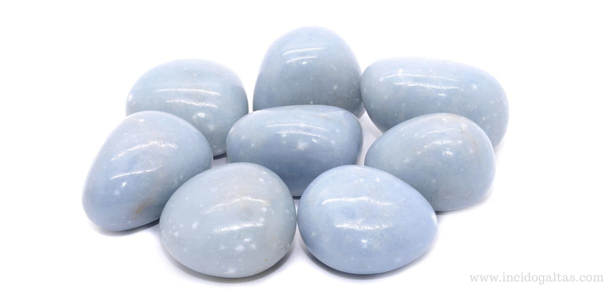 Angelit Tasi Nedir Ozellikleri Anlami Faydalari Ve Kullanimi