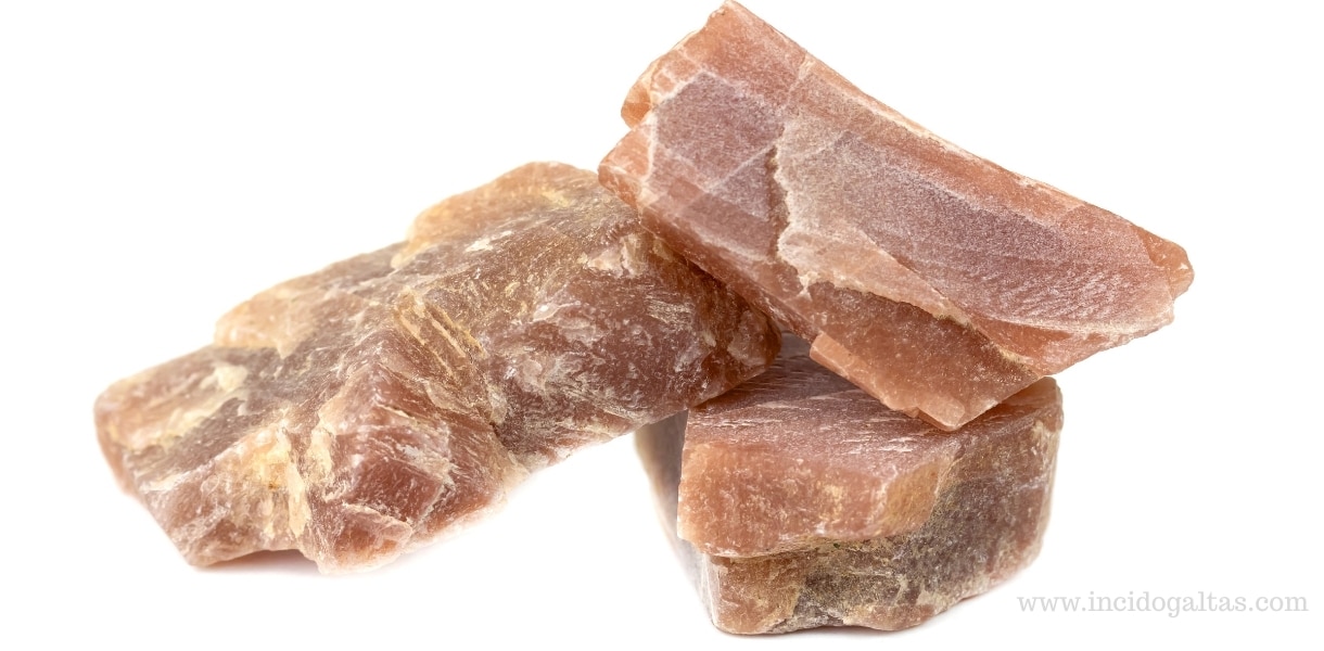 Gunes Tasi Nedir Ozellikleri Anlami Faydalari Ve Kullanimi