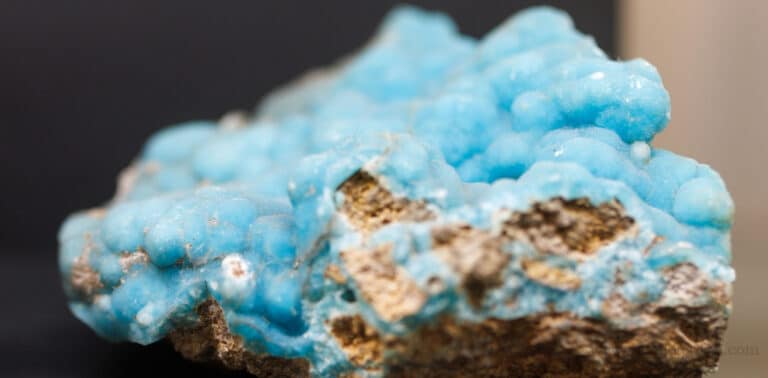 Hemimorfit Tasi Nedir Ozellikleri Anlami Faydalari Ve Kullanimi