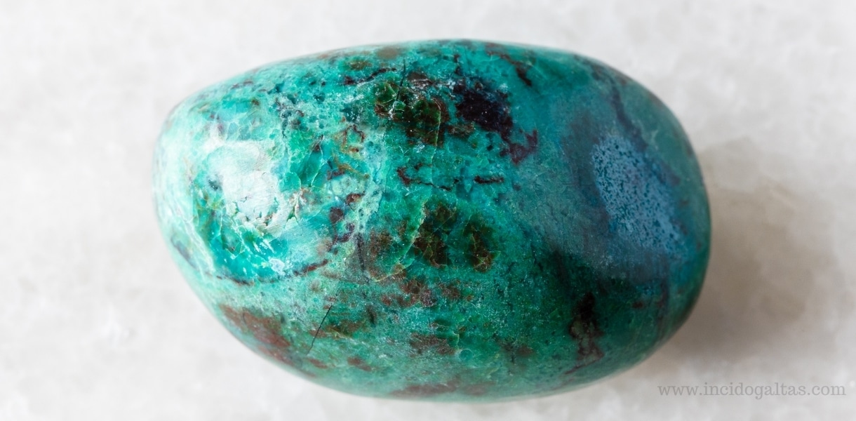 Krizokol Tasi Nedir Ozellikleri Anlami Faydalari Ve Kullanimi